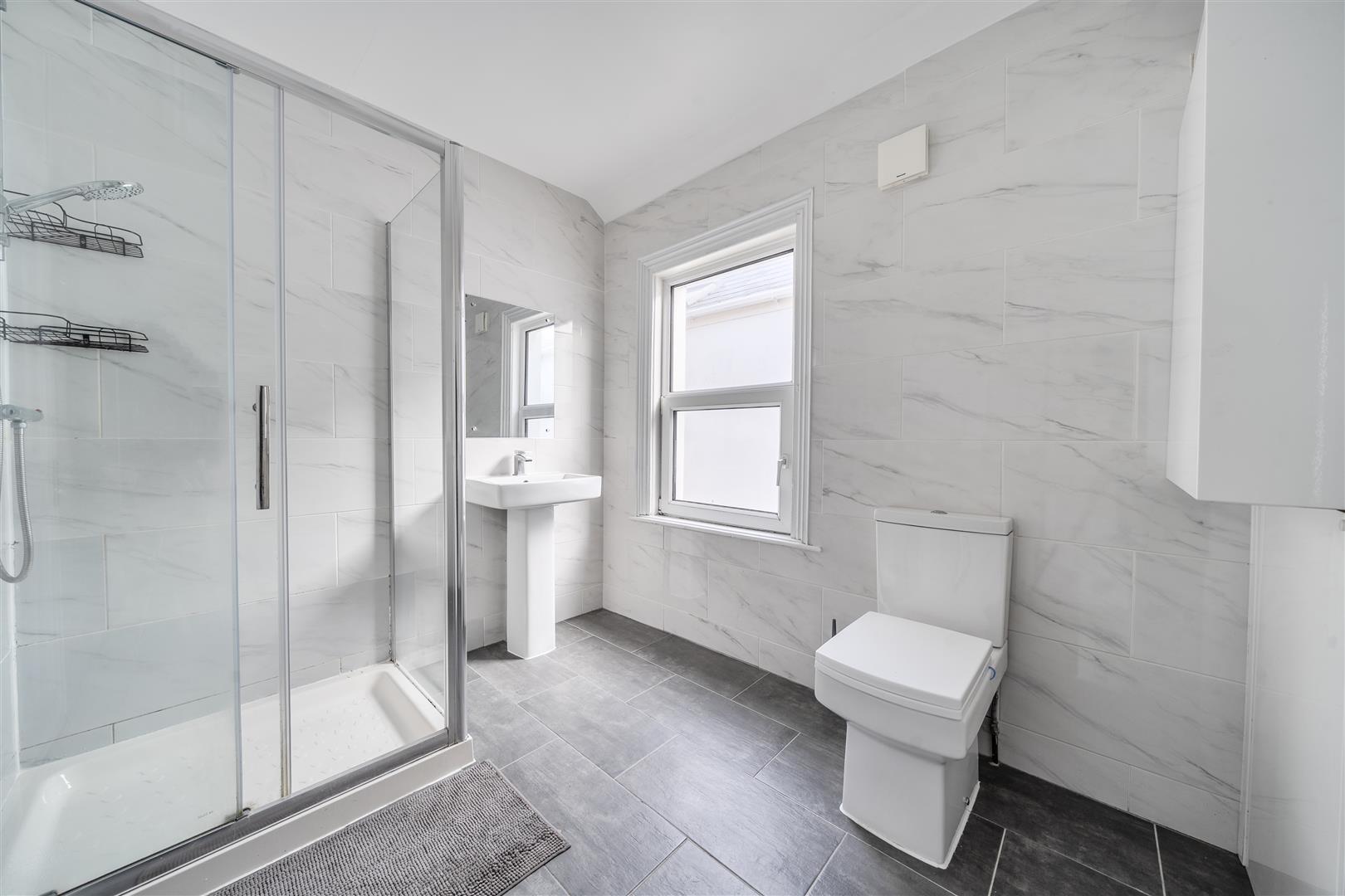 Glanbrydan Avenue, Uplands, Swansea, SA2 0HR